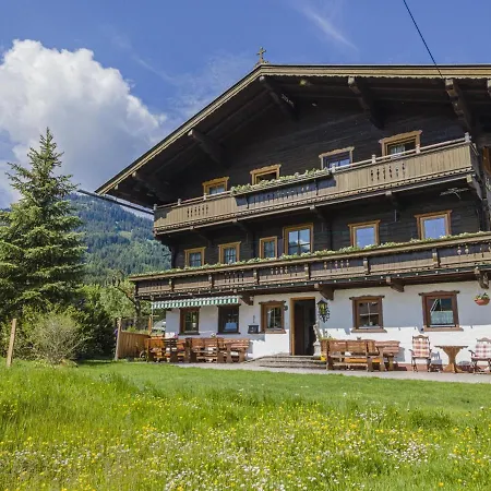 Weberhof 1-2 * Brixen im Thale